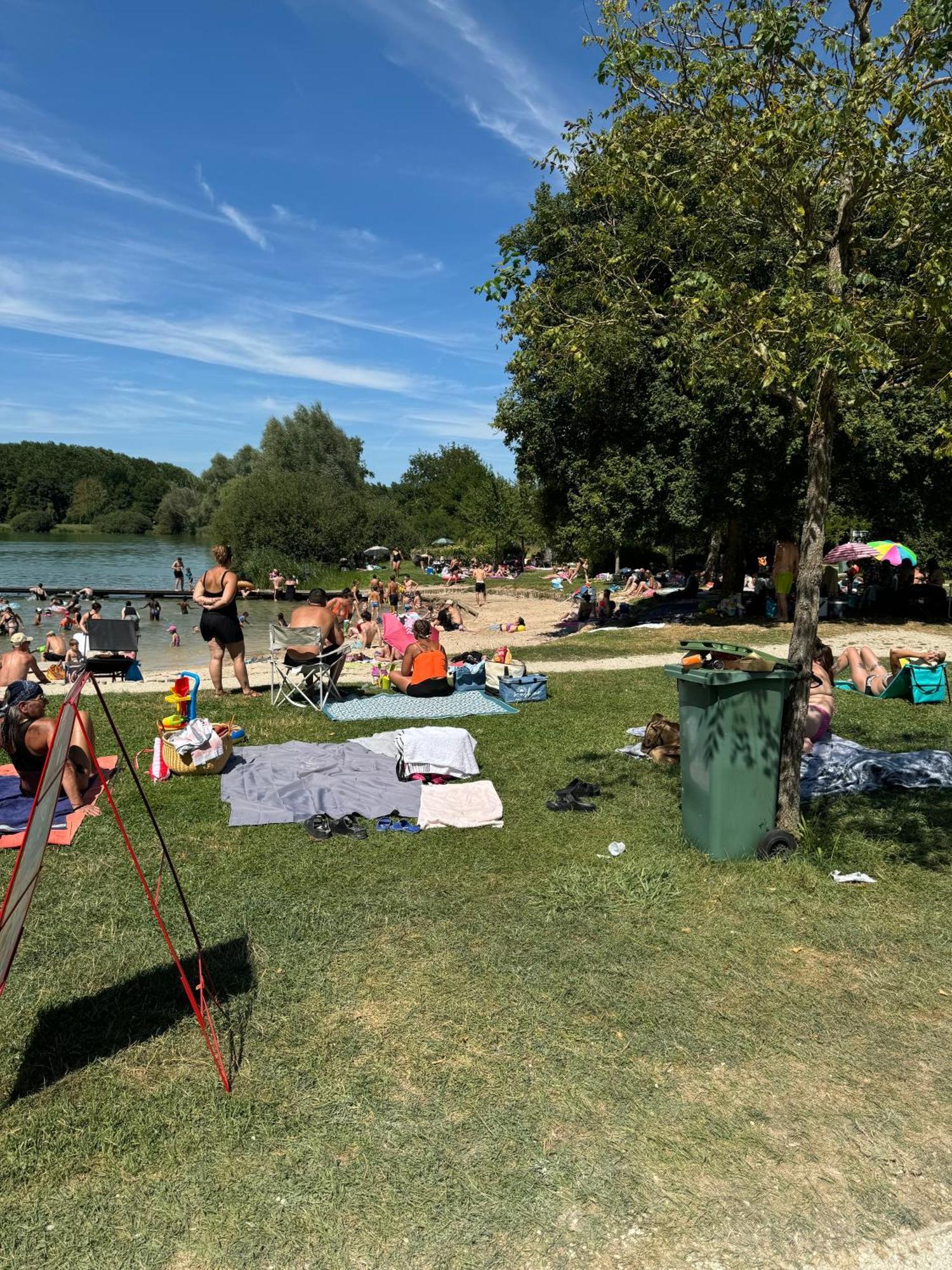 La Tiny D'Othe Villa Estissac Kültér fotó